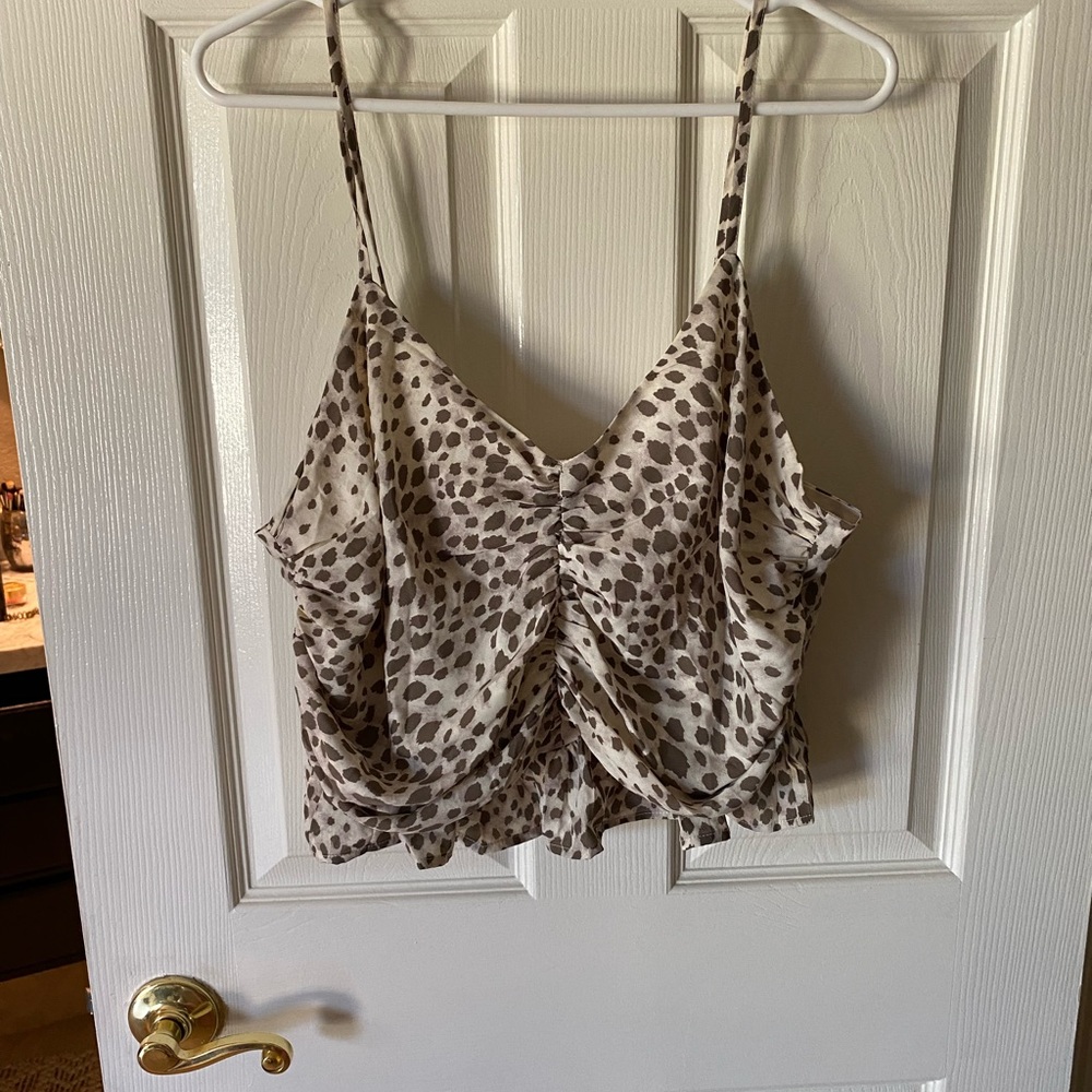 Satin crop leopard cami